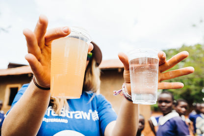 LifeStraw Go Filterflasche - 650 ml - Outdoor Wasserfilter Flasche - 2 Stage