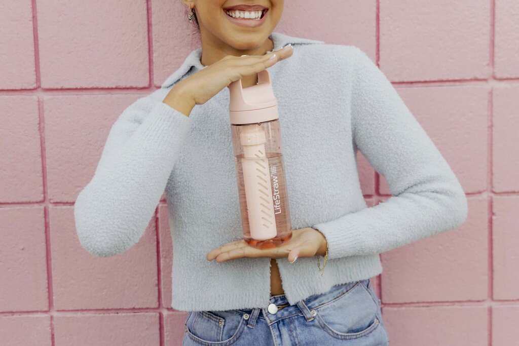 LifeStraw Go Filterflasche - 650 ml - Outdoor Wasserfilter Flasche - 2 Stage