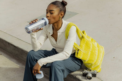 LifeStraw Go Filterflasche - 650 ml - Outdoor Wasserfilter Flasche - 2 Stage