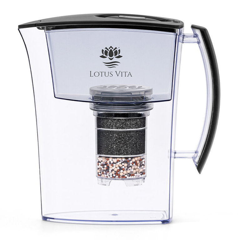 Filterkanne Lotus - 1,6 Liter - Wasserfilter-Karaffe von Lotus Vita