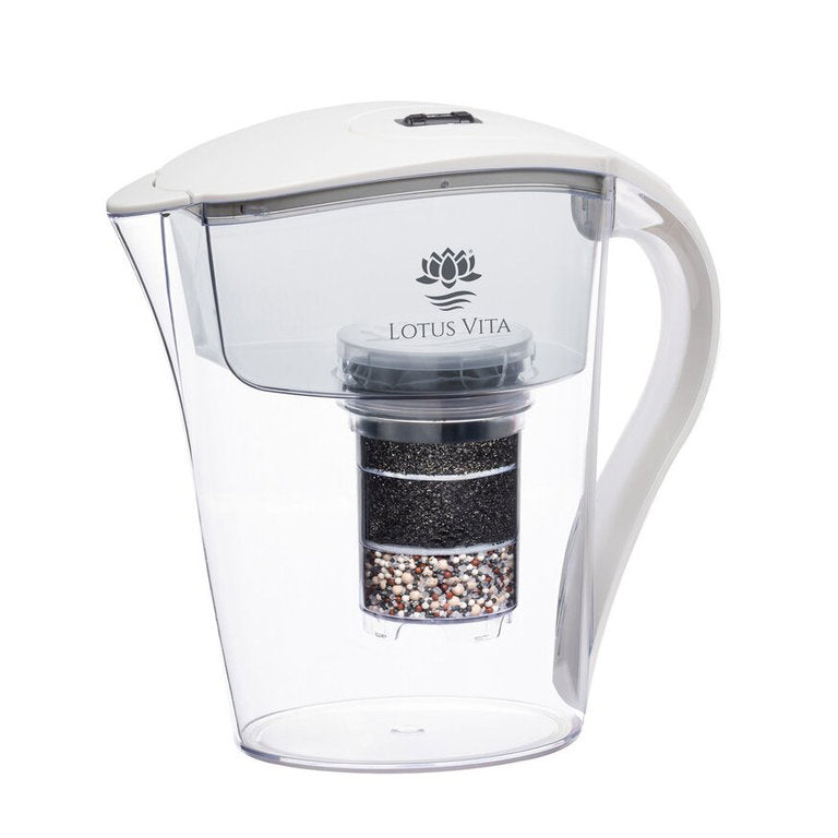 Filterkanne Family - 1,7 Liter - Wasserfilter-Karaffe von Lotus Vita - für sauberes Trinkwasser