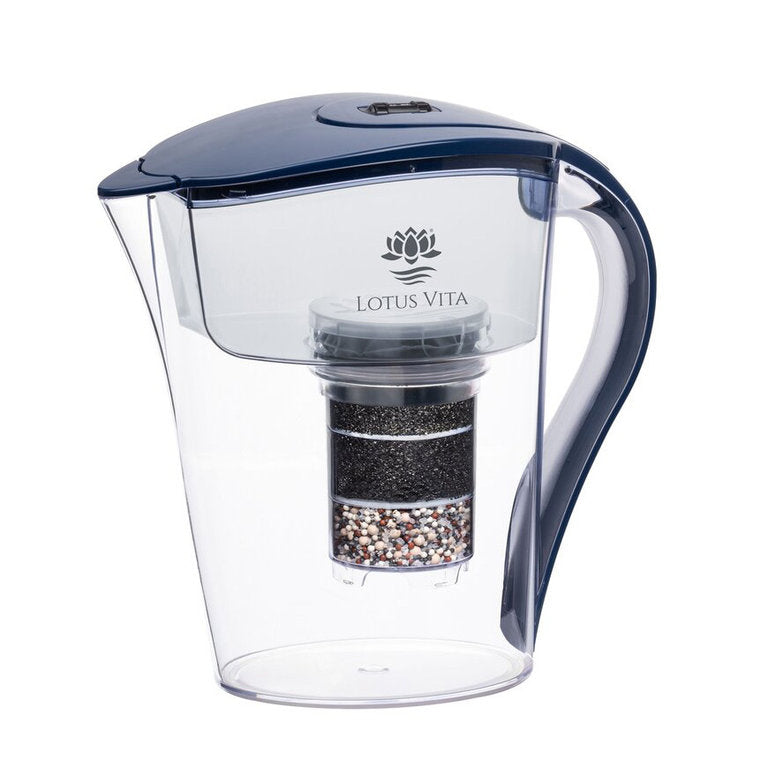 Filterkanne Family - 1,7 Liter - Wasserfilter-Karaffe von Lotus Vita - für sauberes Trinkwasser